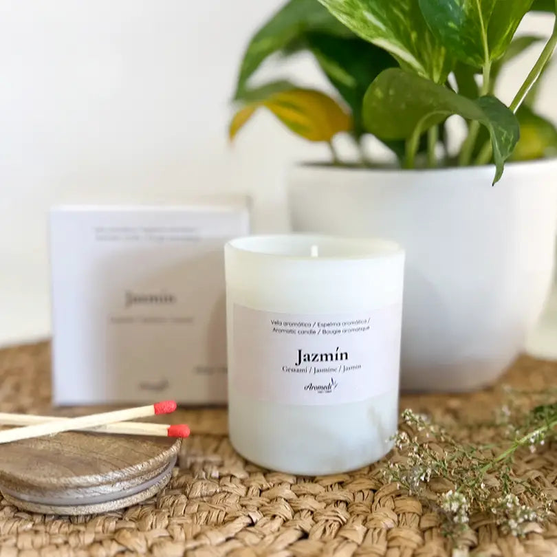 Duftlys i soja med naturlige æteriske olier