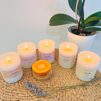 Duftlys i soja med naturlige æteriske olier