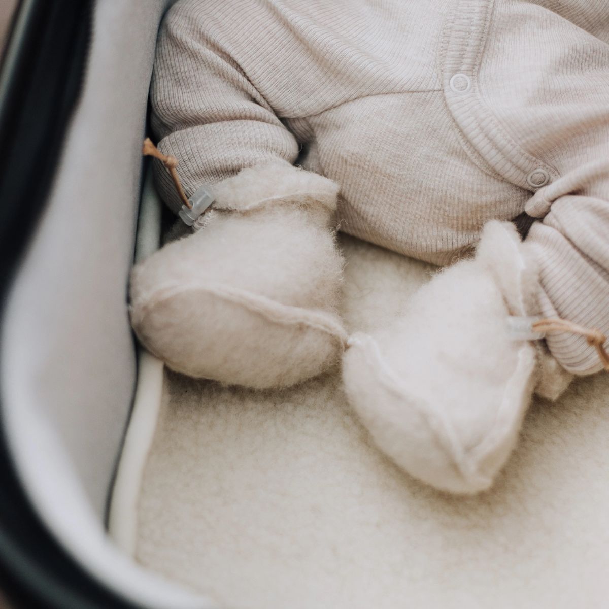 Babyfutter i 100% merinould